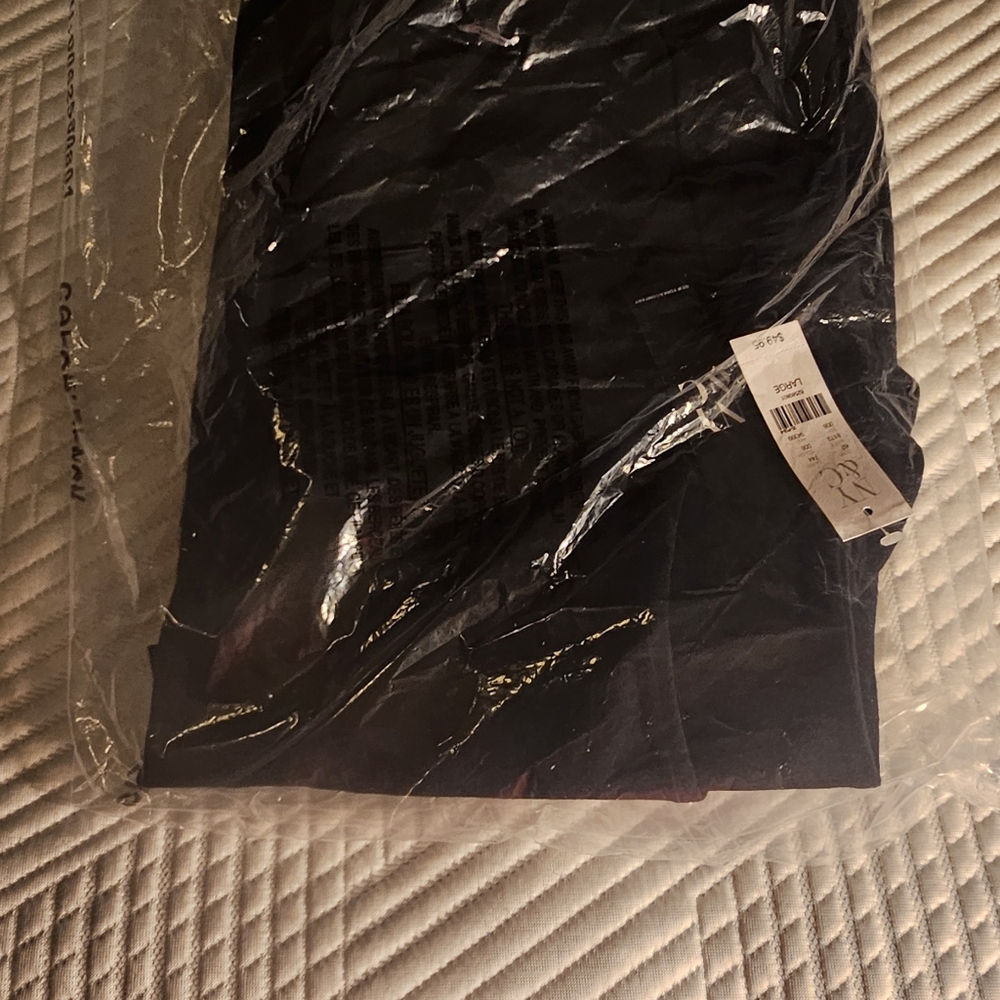 Mid Length- Bodycon Dress - Picture 4 of 5